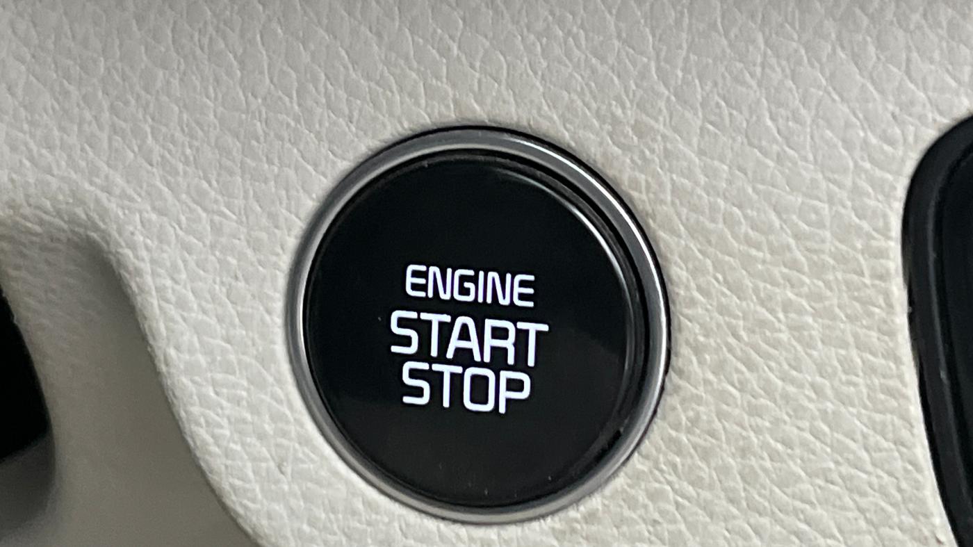 2020 KIA SELTOS HTX 1.5 PETROL, Petrol, Manual, 37,139 km, Keyless Start/ Stop Button