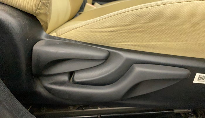 2019 Toyota Corolla Altis G PETROL, Petrol, Manual, 37,407 km, Driver Side Adjustment Panel