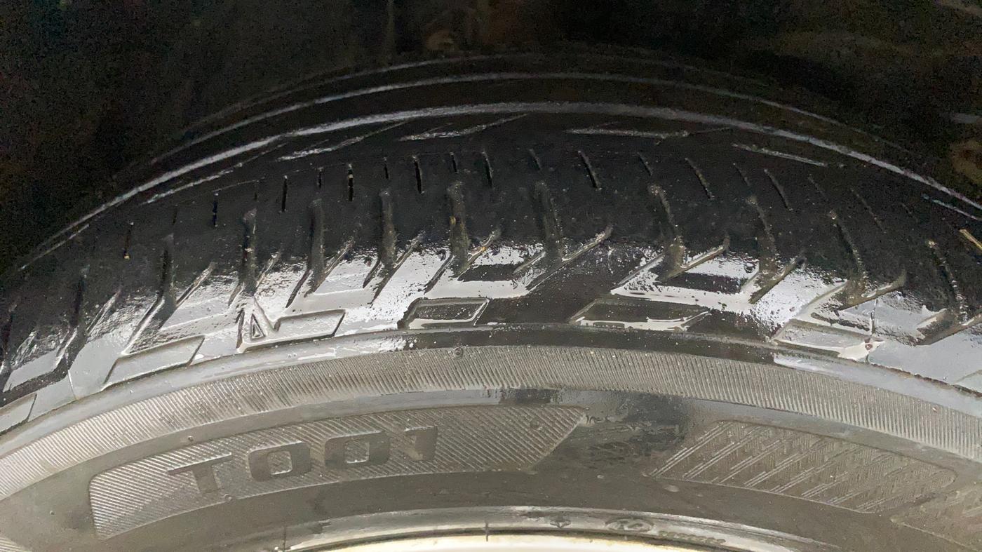 2019 Toyota Corolla Altis G PETROL, Petrol, Manual, 37,407 km, Right Front Tyre Tread