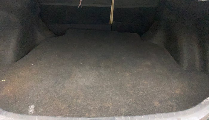 2019 Toyota Corolla Altis G PETROL, Petrol, Manual, 37,407 km, Boot Inside