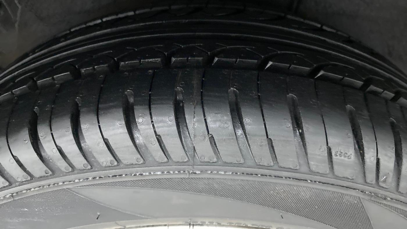 2011 Hyundai i20 ASTA 1.2, Petrol, Manual, 94,776 km, Right Rear Tyre Tread