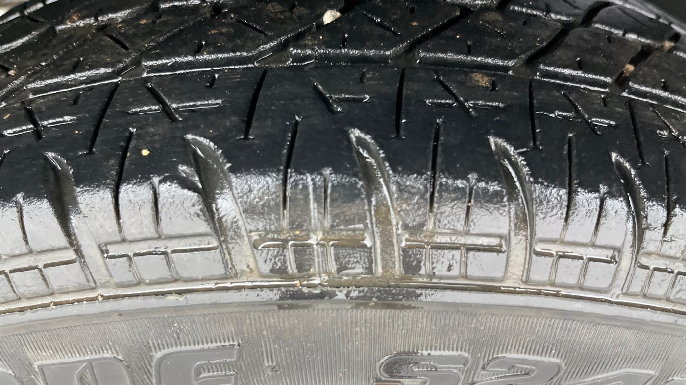 2017 Maruti Swift VXI, Petrol, Manual, 31,114 km, Right Rear Tyre Tread