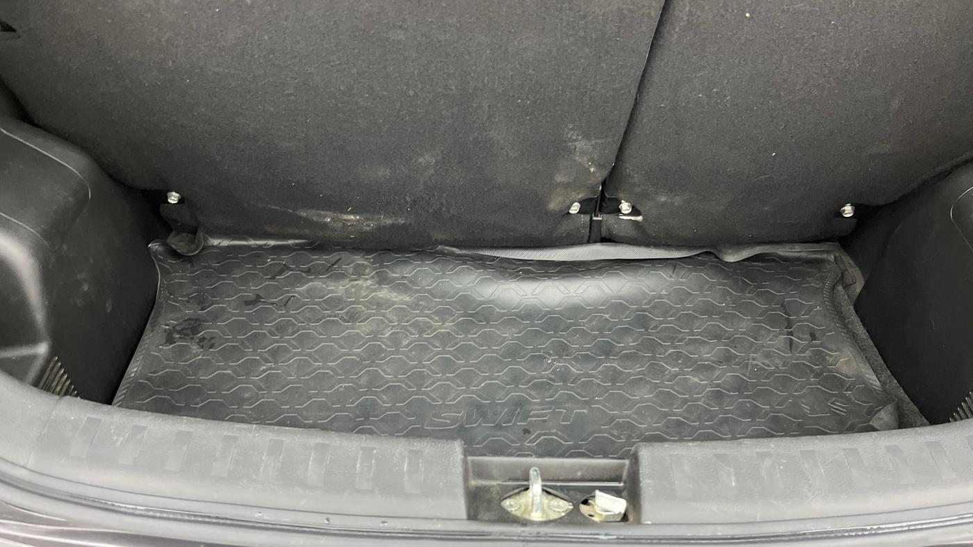 2017 Maruti Swift VXI, Petrol, Manual, 31,114 km, Boot Inside