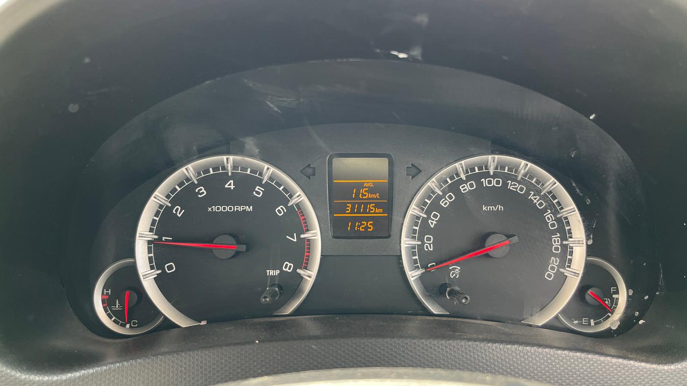 2017 Maruti Swift VXI, Petrol, Manual, 31,114 km, Odometer Image
