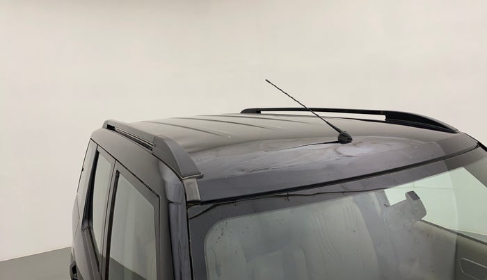2016 Mahindra TUV300 T8 AMT, Diesel, Automatic, 82,527 km, Roof