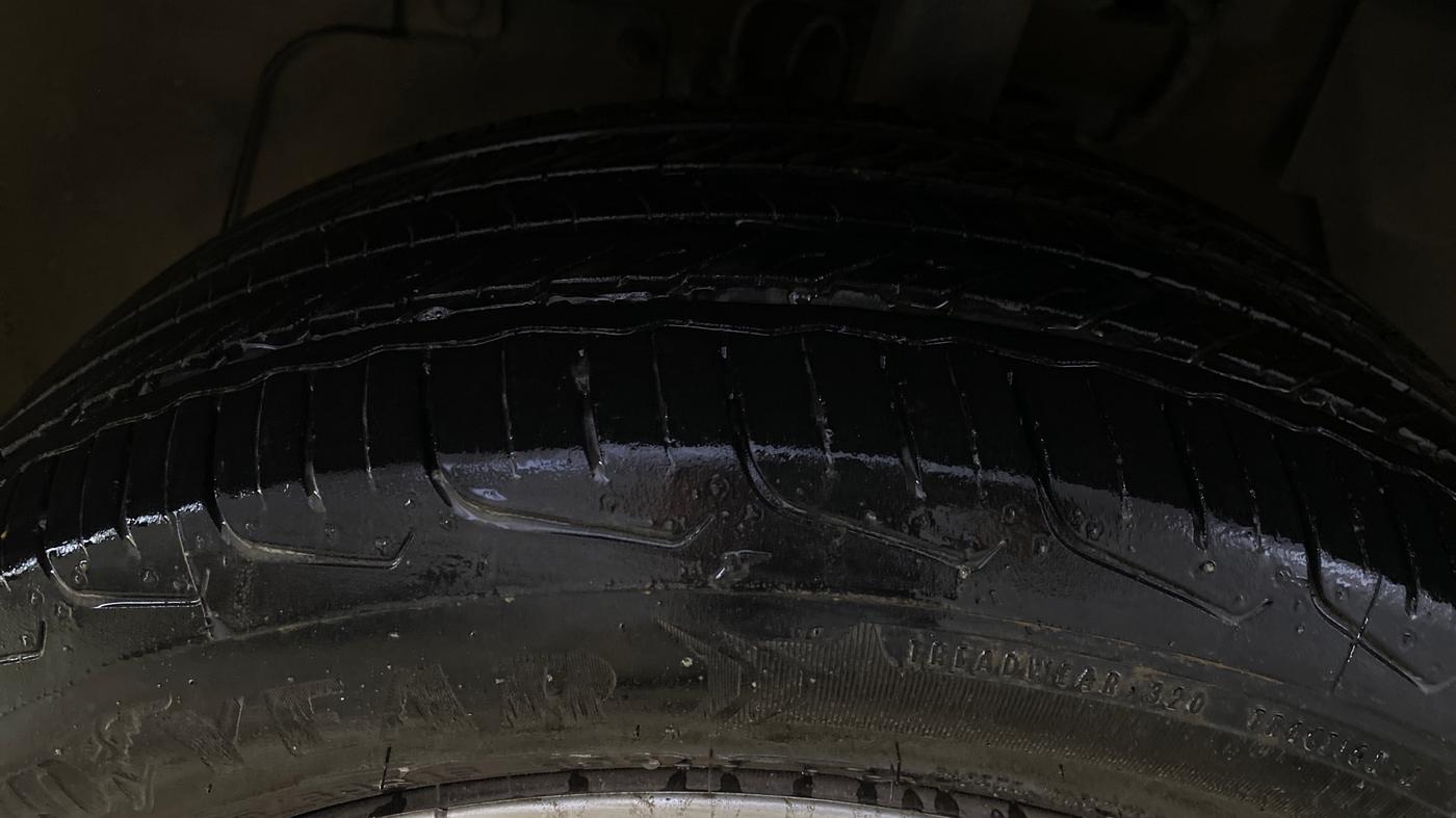 2025 Tata NEXON Pure Plus 1.2 iCNG 6MT, CNG, Manual, 9,262 km, Left Front Tyre Tread