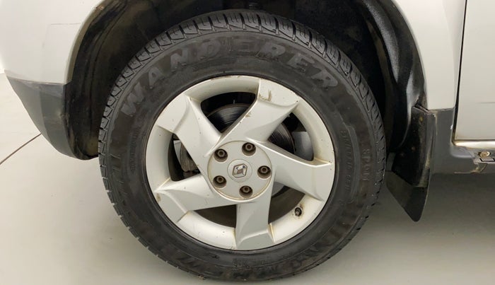 2012 Renault Duster 85 PS RXL DIESEL, Diesel, Manual, 1,15,369 km, Left Front Wheel