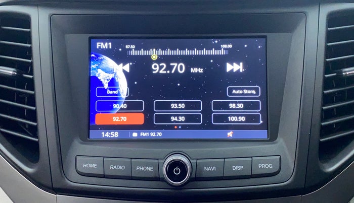 2020 Mahindra XUV300 1.2 W6 MT, Petrol, Manual, 6,958 km, Touchscreen Infotainment System