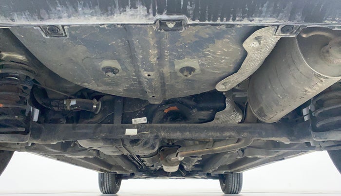 2020 Mahindra XUV300 1.2 W6 MT, Petrol, Manual, 6,958 km, Rear Underbody