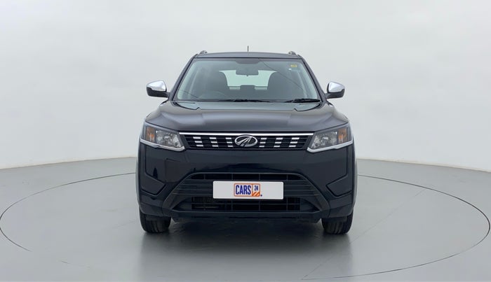 2020 Mahindra XUV300 1.2 W6 MT, Petrol, Manual, 6,958 km, Front