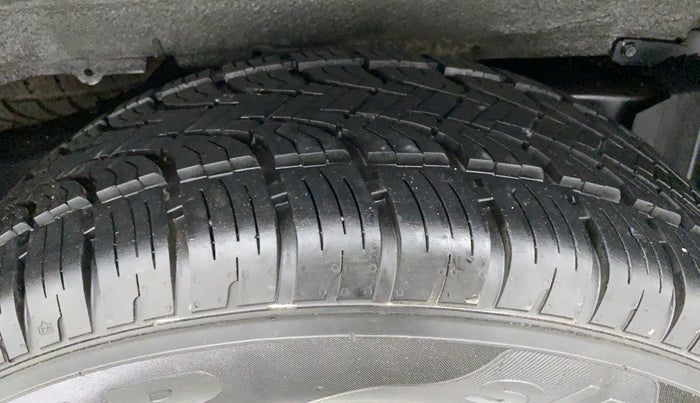 2020 Mahindra Scorpio S5, Diesel, Manual, 15,537 km, Right Rear Tyre Tread