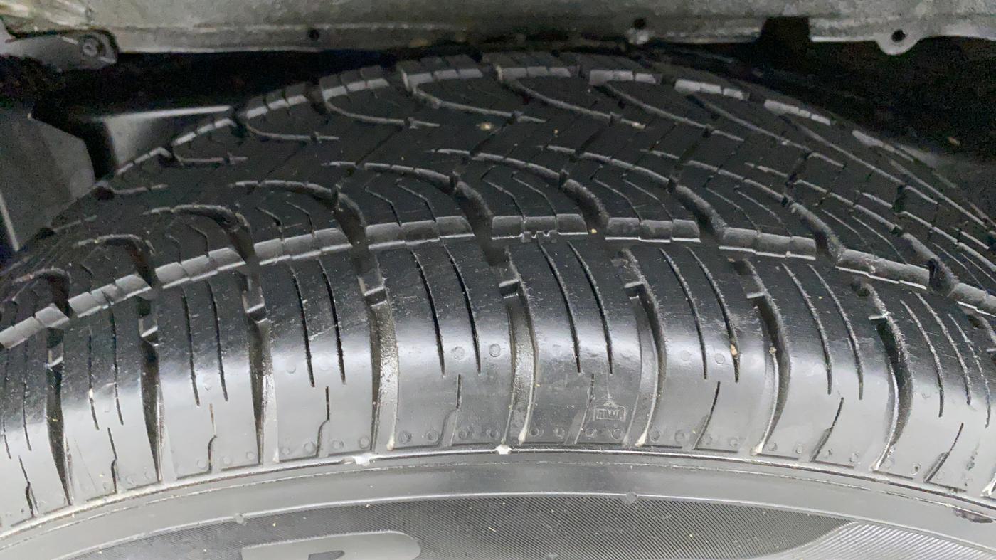 2020 Mahindra Scorpio S5, Diesel, Manual, 15,537 km, Left Rear Tyre Tread