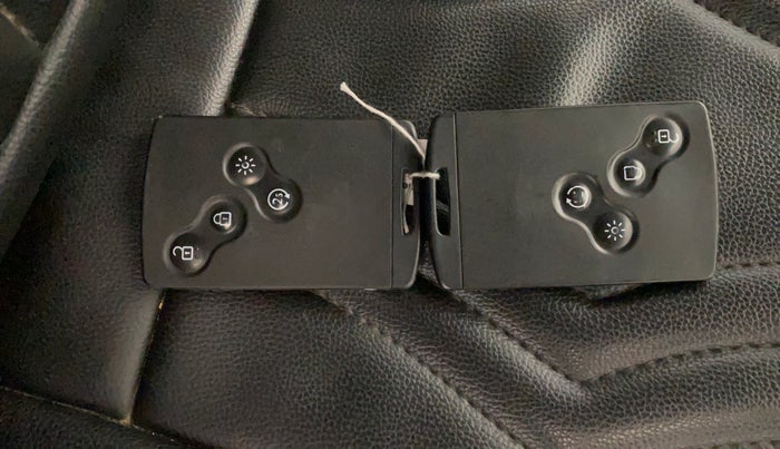 2021 Nissan Kicks XV TURBO 1.3 CVT, Petrol, Automatic, 48,055 km, Key Close Up