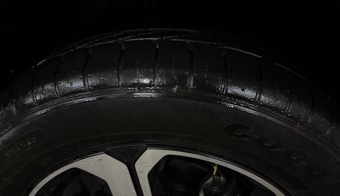 2022 Tata NEXON XZ PLUS (O) PETROL, Petrol, Manual, 31,003 km, Right Front Tyre Tread