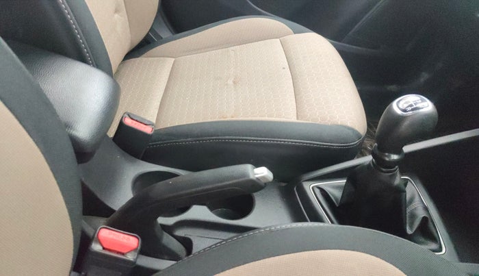 2015 Hyundai Elite i20 SPORTZ 1.2, Petrol, Manual, 73,457 km, Gear Lever