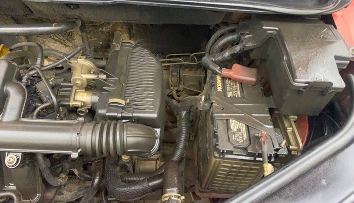 2022 Renault Kiger RXT (O) AMT DUAL TONE, Petrol, Automatic, 34,838 km, Engine View - Left