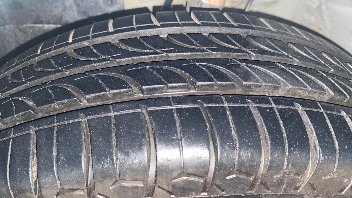 2019 Honda Amaze 1.2L I-VTEC E, Petrol, Manual, 97,334 km, Left Front Tyre Tread