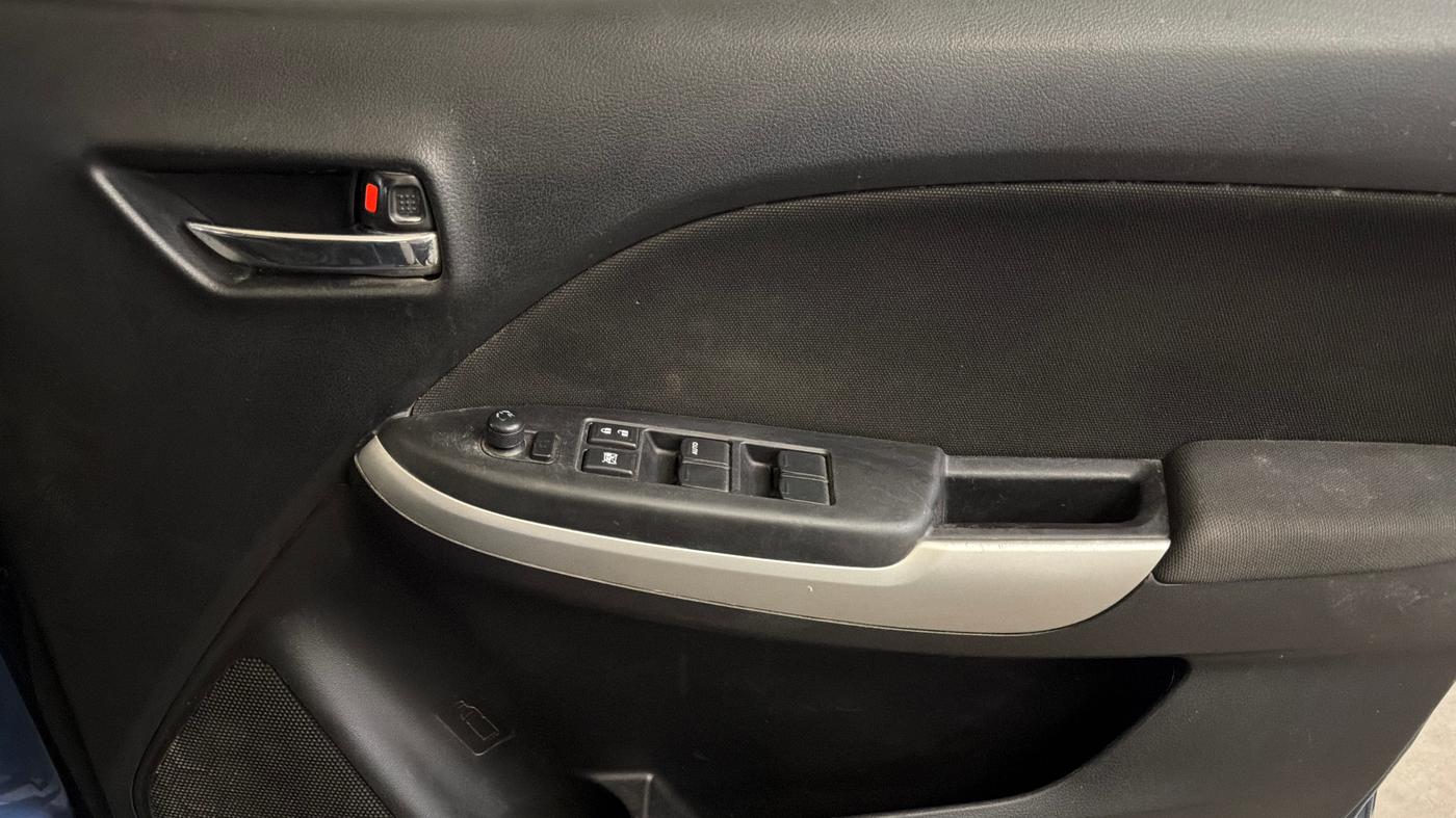 2017 Maruti Baleno DELTA PETROL 1.2, Petrol, Manual, 72,418 km, Driver Side Door Panels Control