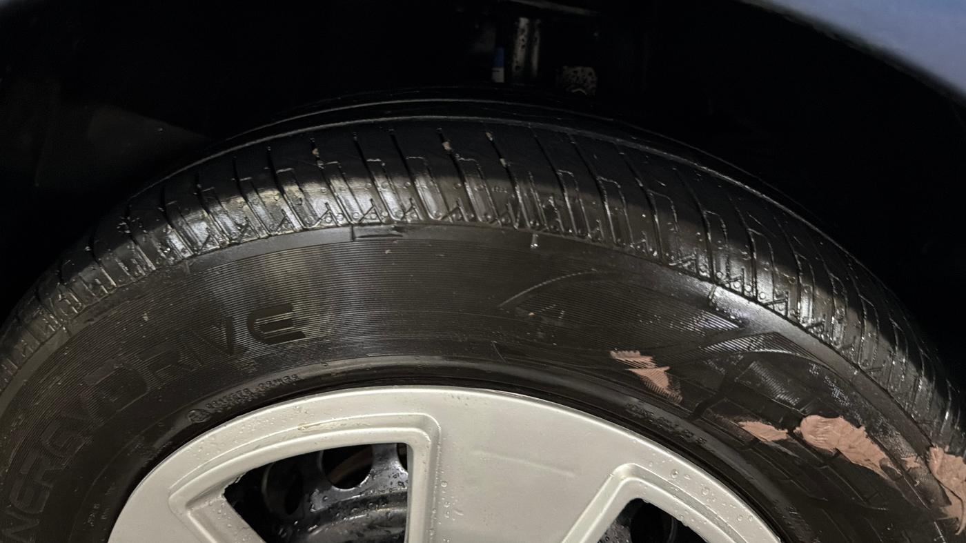 2017 Maruti Baleno DELTA PETROL 1.2, Petrol, Manual, 72,418 km, Right Front Tyre Tread