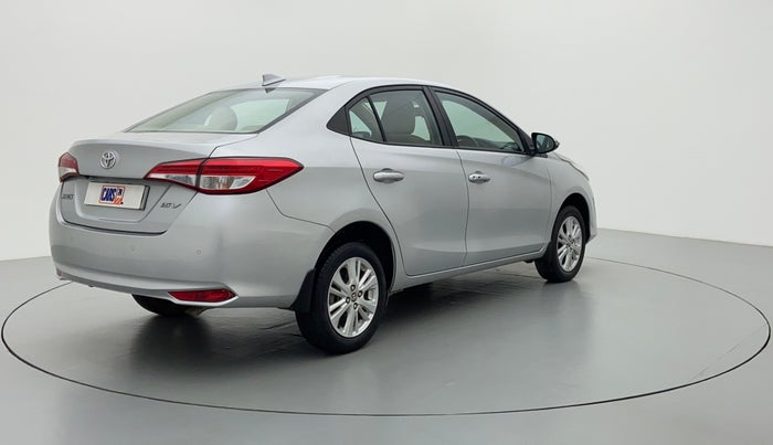 2018 Toyota YARIS V MT, Petrol, Manual, 36,723 km, Right Back Diagonal