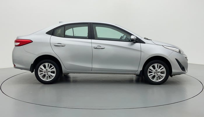 2018 Toyota YARIS V MT, Petrol, Manual, 36,723 km, Right Side View