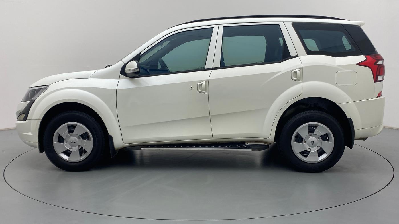 2019 Mahindra XUV500 W3, Diesel, Manual, 74,548 km, Left Side