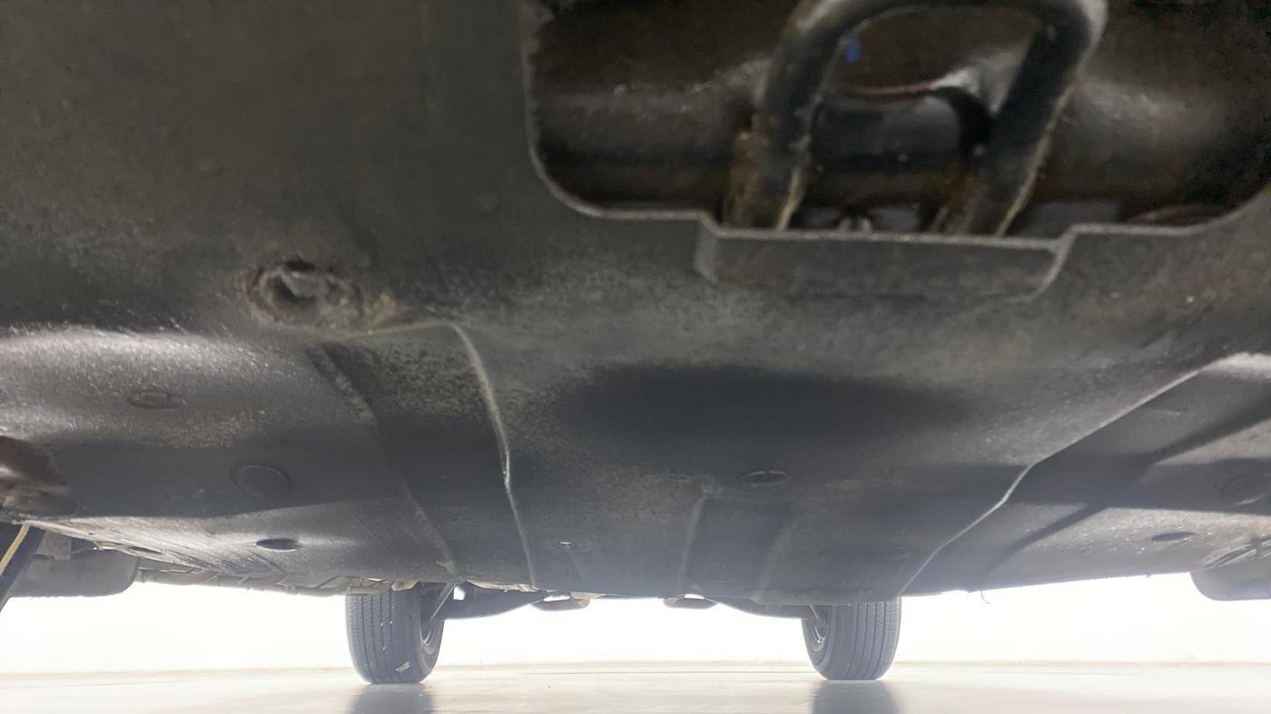 2019 Mahindra XUV500 W3, Diesel, Manual, 74,548 km, Front Underbody