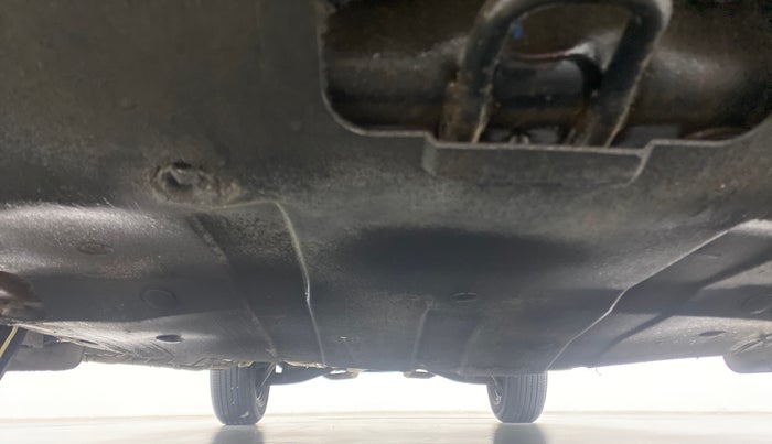 2019 Mahindra XUV500 W3, Diesel, Manual, 74,548 km, Front Underbody