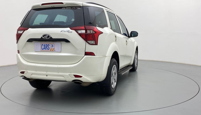 2019 Mahindra XUV500 W3, Diesel, Manual, 74,548 km, Right Back Diagonal