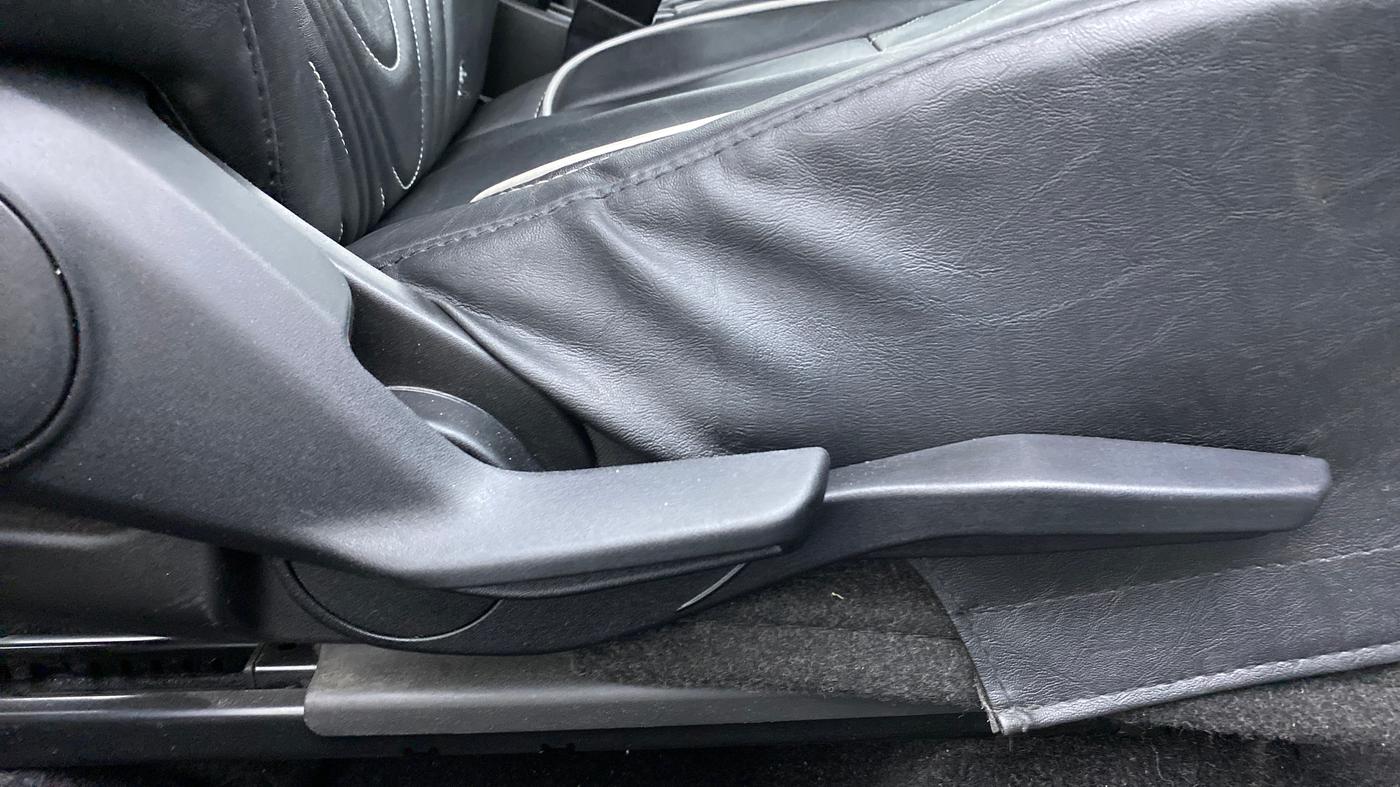 2021 Maruti Baleno ZETA PETROL 1.2, Petrol, Manual, 22,994 km, Driver Side Adjustment Panel