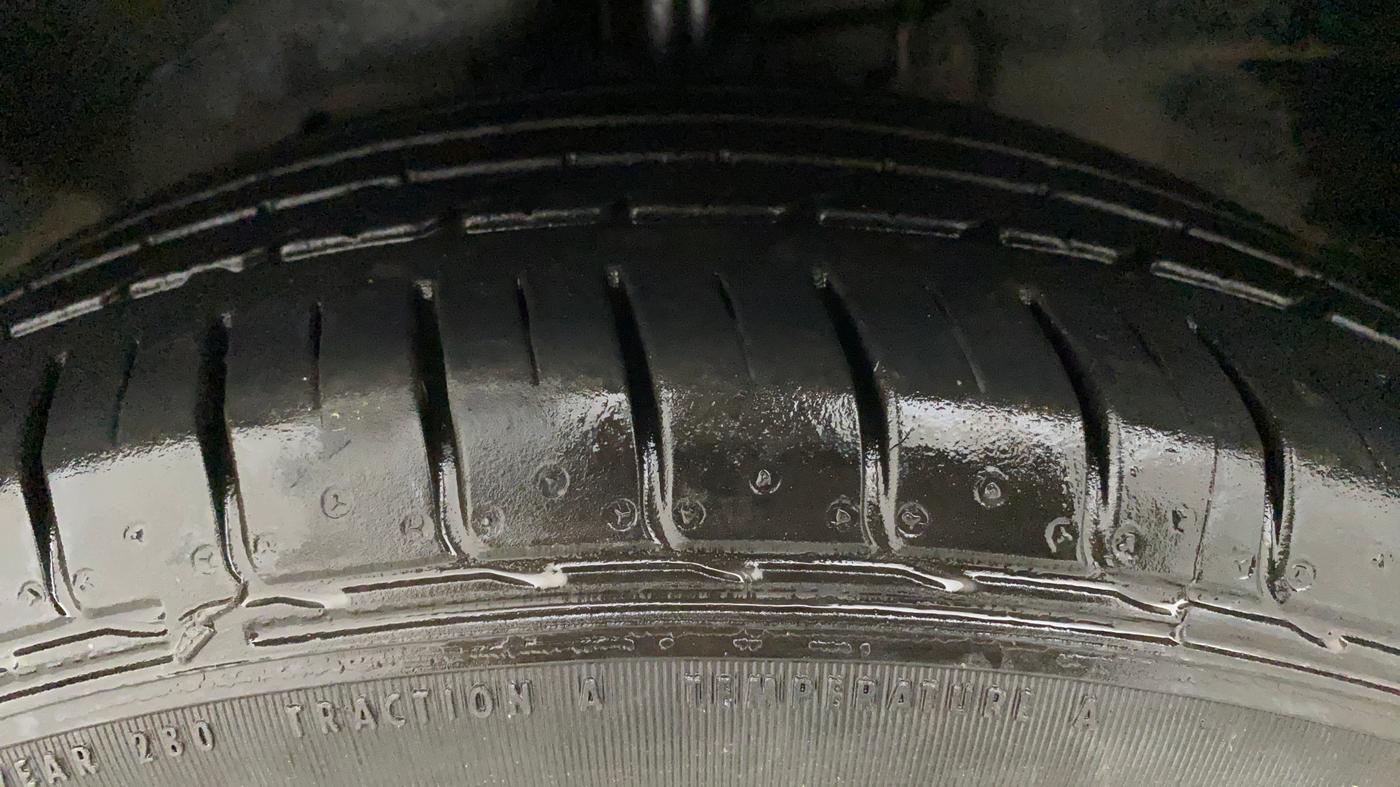 2019 Ford Ecosport TITANIUM 1.5L PETROL, Petrol, Manual, 80,699 km, Left Front Tyre Tread