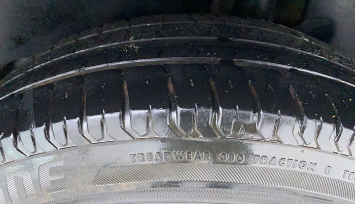 2018 Maruti Dzire VXI, Petrol, Manual, 24,092 km, Left Rear Tyre Tread