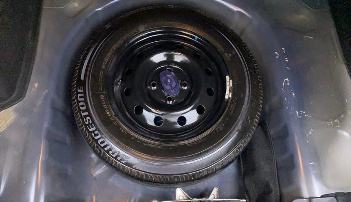 2018 Maruti Dzire VXI, Petrol, Manual, 24,092 km, Spare Tyre