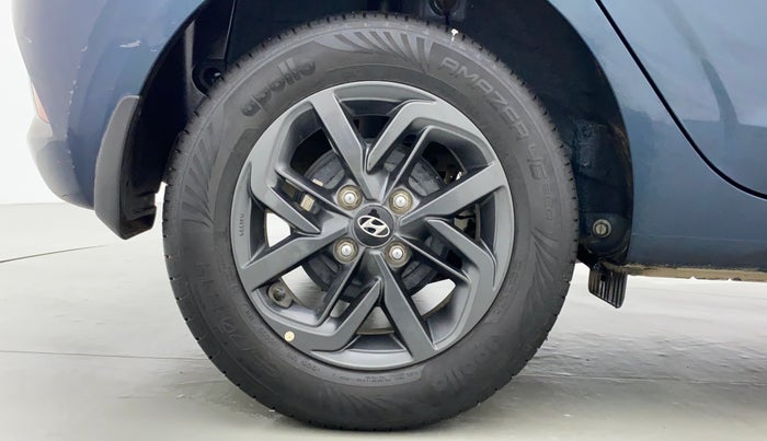 2019 Hyundai GRAND I10 NIOS SPORTZ 1.2 AT, Petrol, Automatic, 15,634 km, Right Rear Wheel