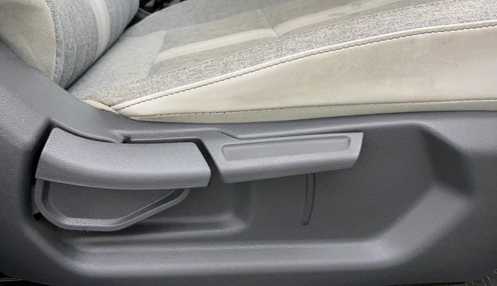 2019 Hyundai GRAND I10 NIOS SPORTZ 1.2 AT, Petrol, Automatic, 15,634 km, Driver Side Adjustment Panel
