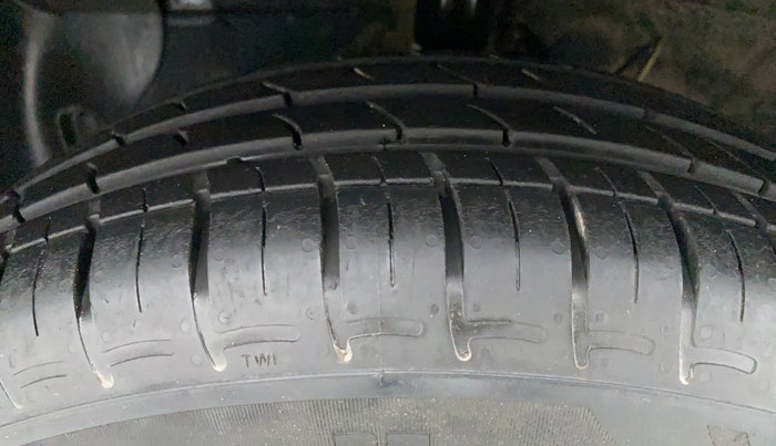 2019 Hyundai GRAND I10 NIOS SPORTZ 1.2 AT, Petrol, Automatic, 15,634 km, Left Front Tyre Tread