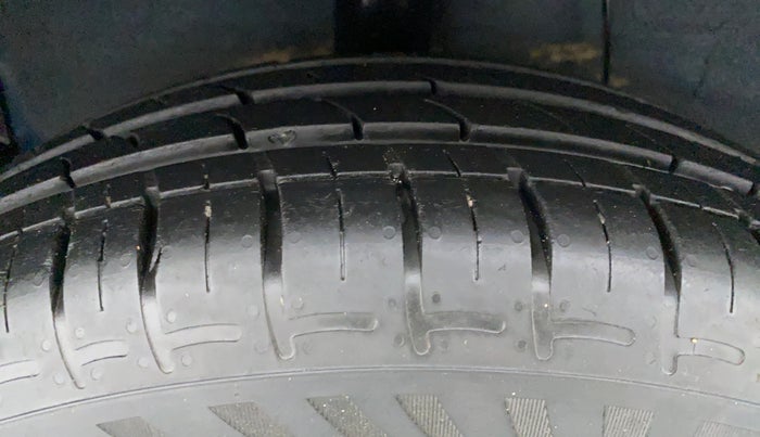 2019 Hyundai GRAND I10 NIOS SPORTZ 1.2 AT, Petrol, Automatic, 15,634 km, Right Rear Tyre Tread