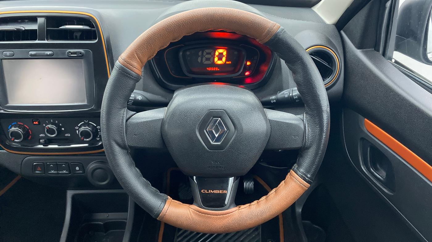 2018 Renault Kwid CLIMBER 1.0, Petrol, Manual, 41,039 km, Steering Wheel Close Up