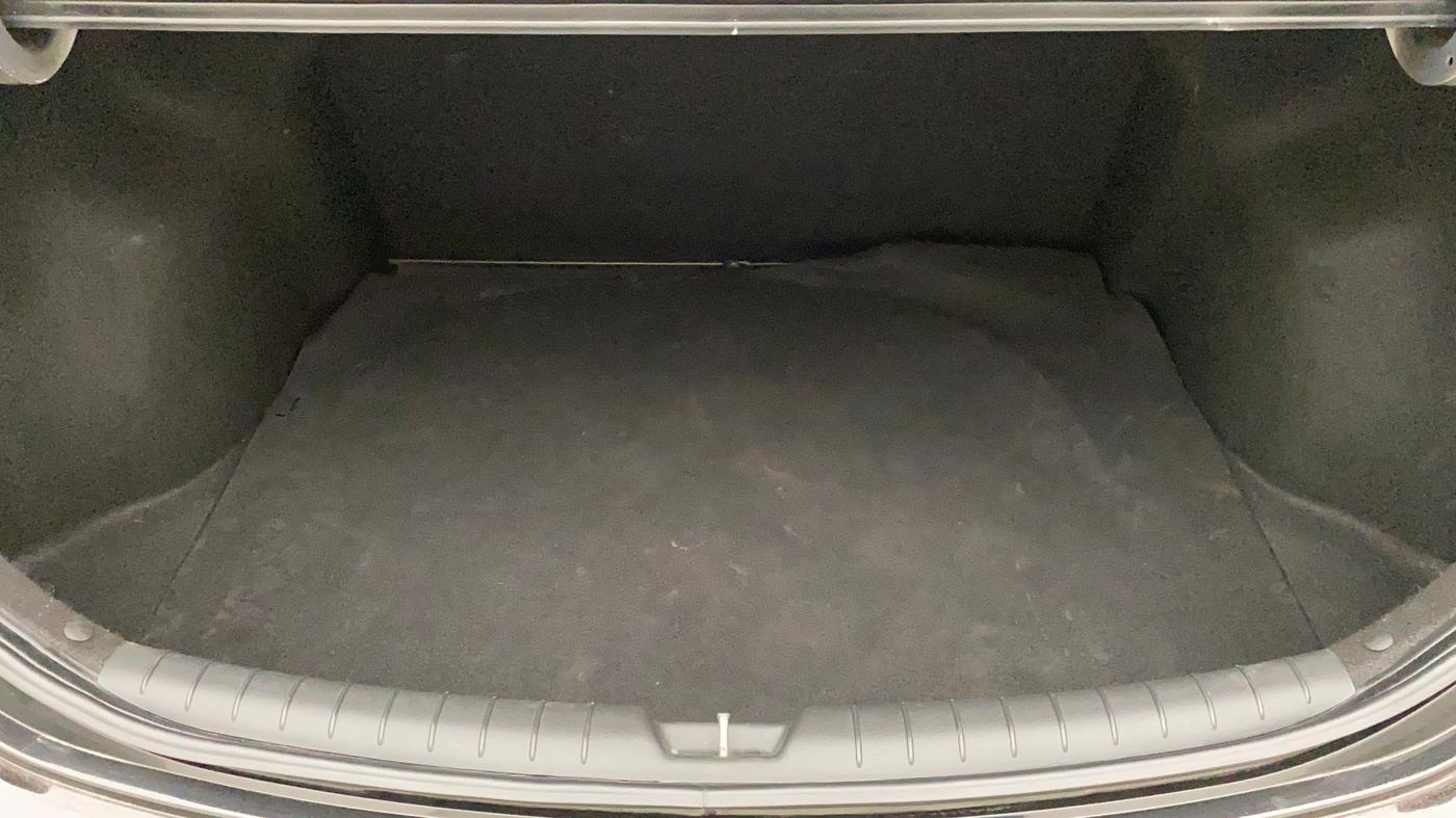 2019 Hyundai Verna 1.6 VTVT SX (O) AT, Petrol, Automatic, 22,991 km, Boot Inside