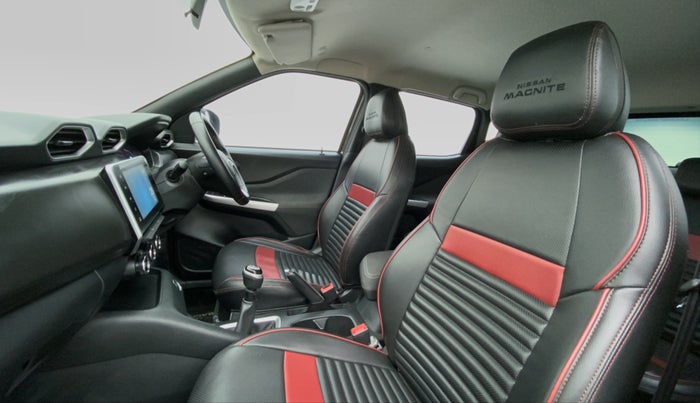 2021 Nissan MAGNITE XV PRIMIUM MT, Petrol, Manual, 23,119 km, Right Side Front Door Cabin