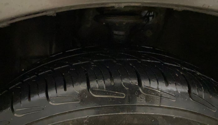 2019 Maruti New Wagon-R VXI (O) 1.2, Petrol, Manual, 53,970 km, Left Front Tyre Tread