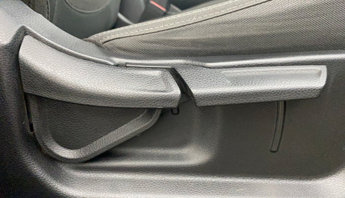 2021 KIA SELTOS HTK PLUS 1.5, Petrol, Manual, 31,378 km, Driver Side Adjustment Panel