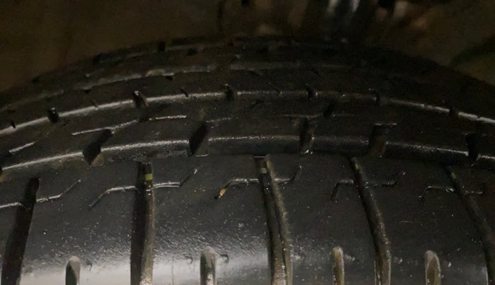 2021 KIA SELTOS HTK PLUS 1.5, Petrol, Manual, 31,378 km, Right Front Tyre Tread