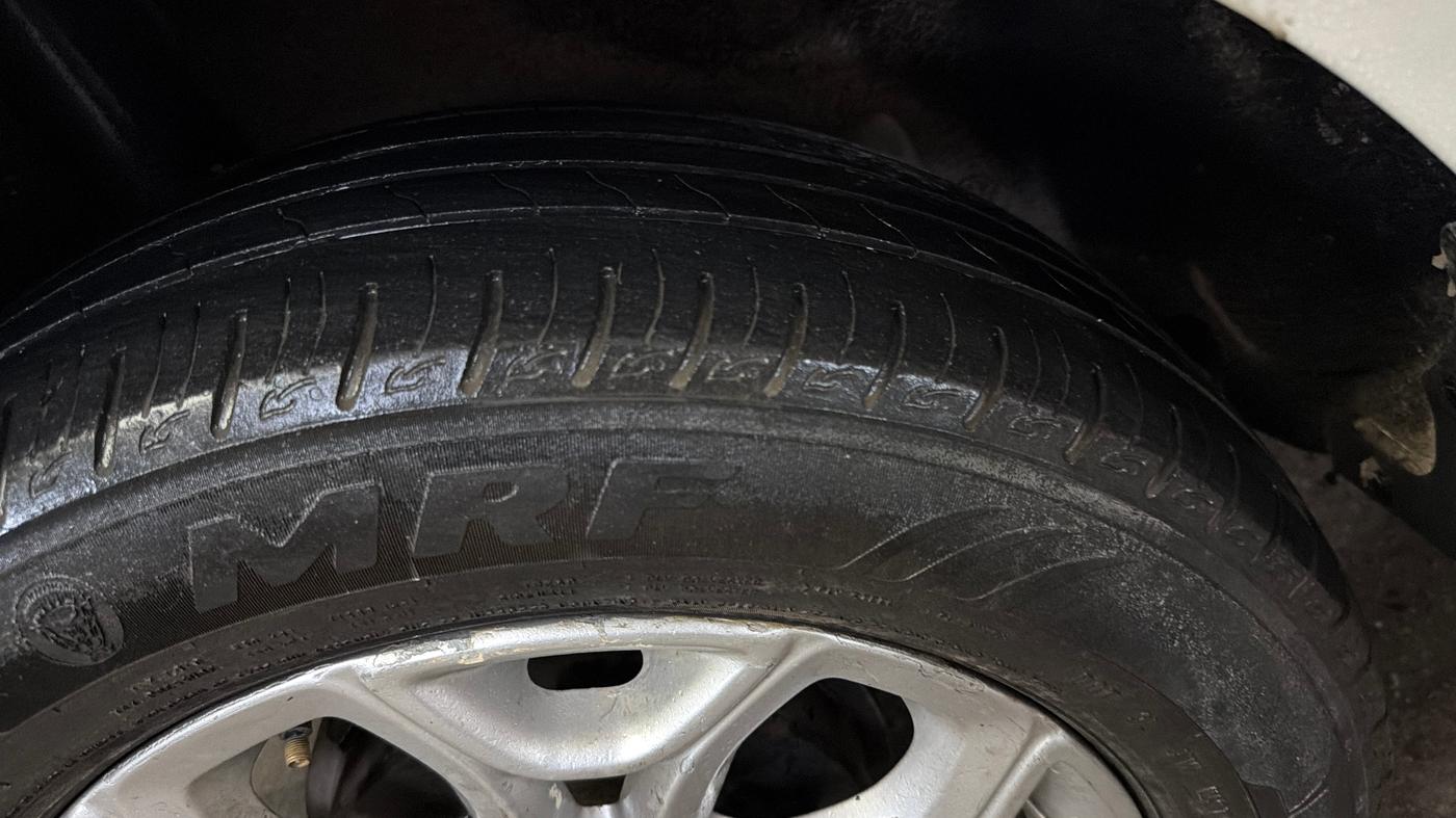 2015 Ford Ecosport TITANIUM 1.5L PETROL, Petrol, Manual, 49,190 km, Right Rear Tyre Tread