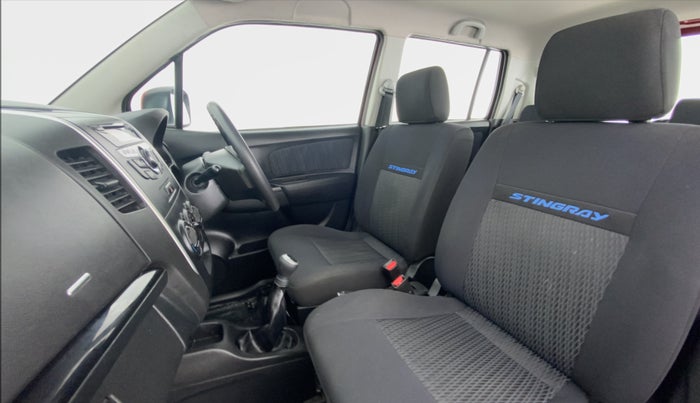2014 Maruti Wagon R Stingray VXI, Petrol, Manual, 55,671 km, Right Side Front Door Cabin