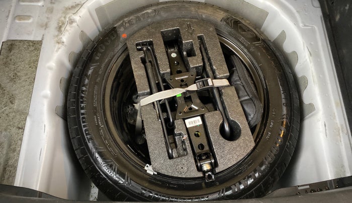 2022 Skoda KUSHAQ STYLE 1.5L TSI MT, Petrol, Manual, 36,071 km, Spare Tyre