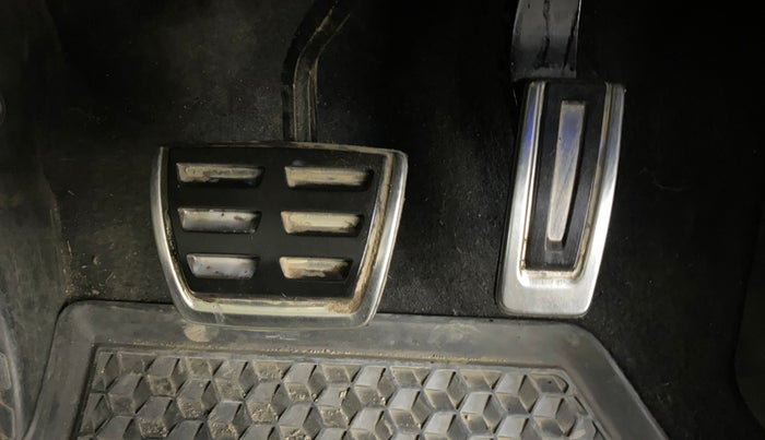 2022 Skoda KUSHAQ STYLE 1.5L TSI MT, Petrol, Manual, 36,071 km, Pedals