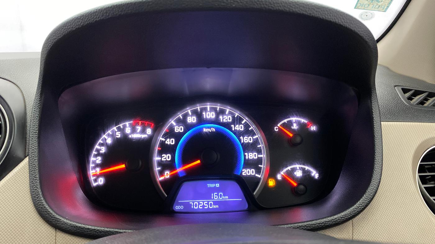 2016 Hyundai Grand i10 MAGNA 1.2 KAPPA VTVT, Petrol, Manual, 70,249 km, Odometer Image
