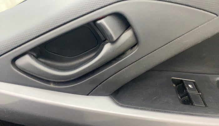 2023 Tata NEXON XE PETROL, Petrol, Manual, 20,349 km, Driver Side Door Panels Control