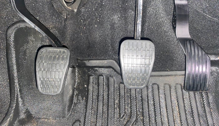 2023 Tata NEXON XE PETROL, Petrol, Manual, 20,349 km, Pedals